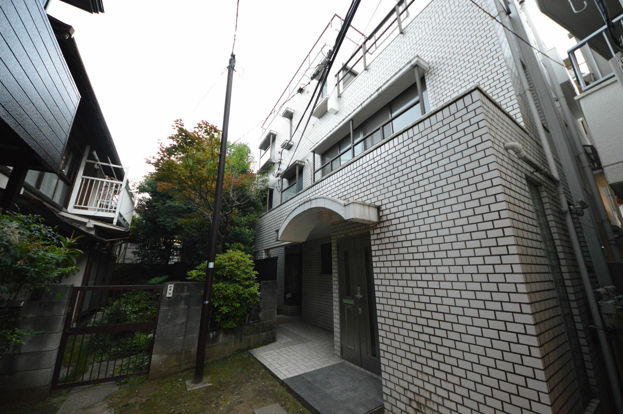 1/3rd Serviced Shinjuku Apartment Tokyo